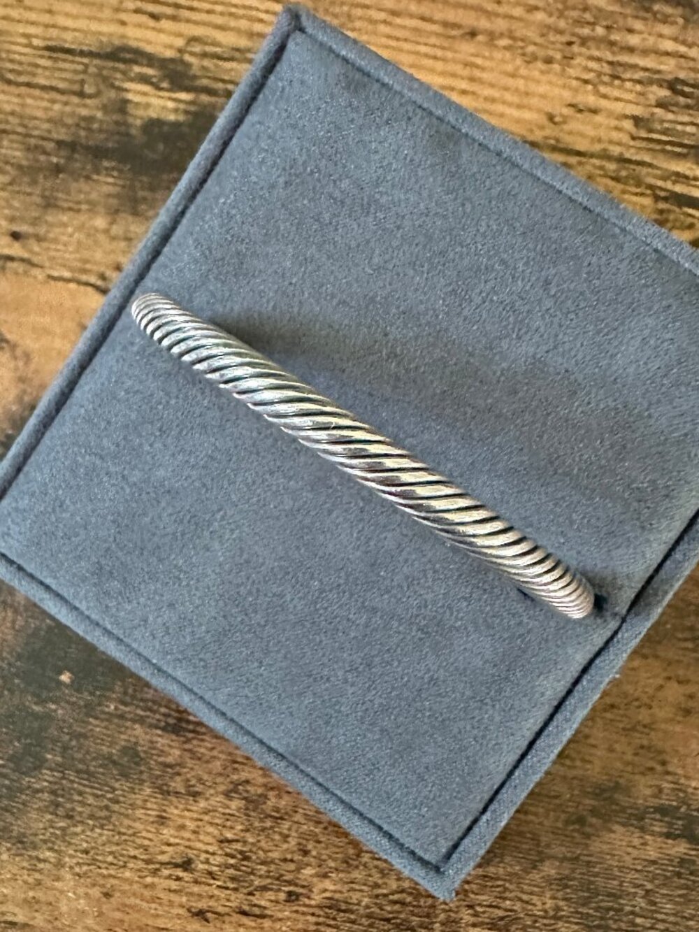 David Yurman Cable Cuff Bracelet w/ Blue Topaz & White Diamonds - 5 mm - Sz Med - Picture 8 of 16